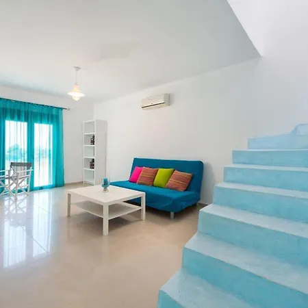 Tatil Evi Cosy House In Kiotari With Garden And Terrace